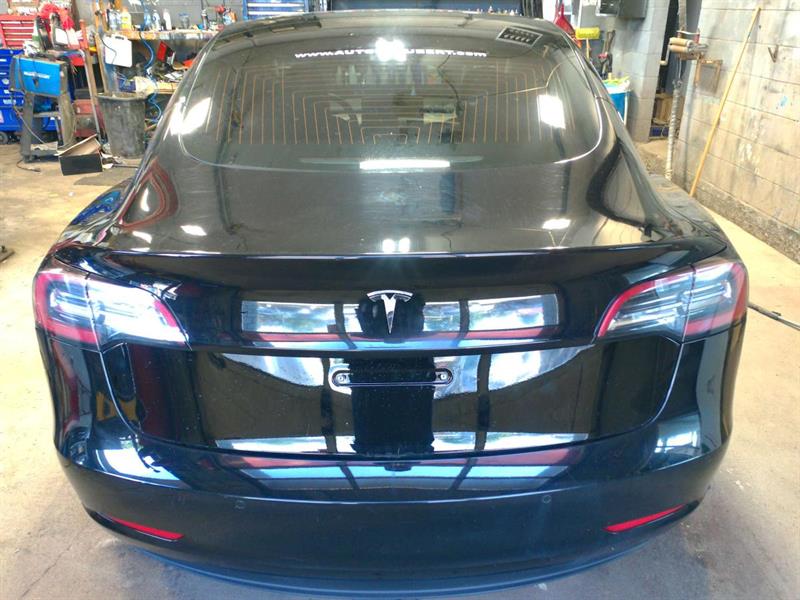 tesla Model 3 2020 - 5
