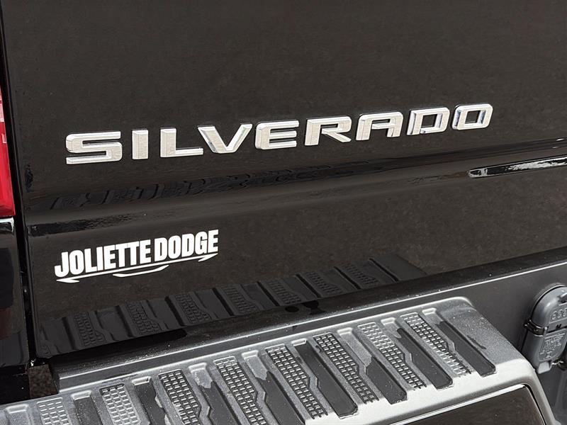 chevrolet Silverado 1500 2024 - 16