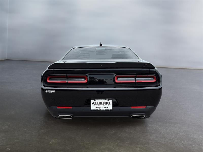 dodge Challenger 2023 - 7