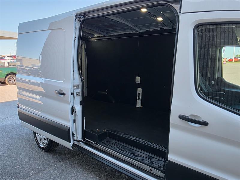 ford E-Transit-350 2023 - 16