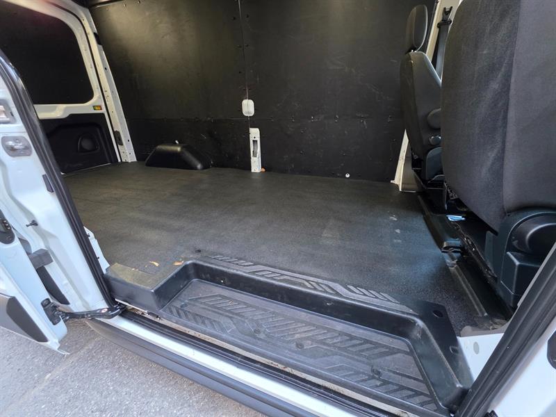 ford E-Transit-350 2023 - 18