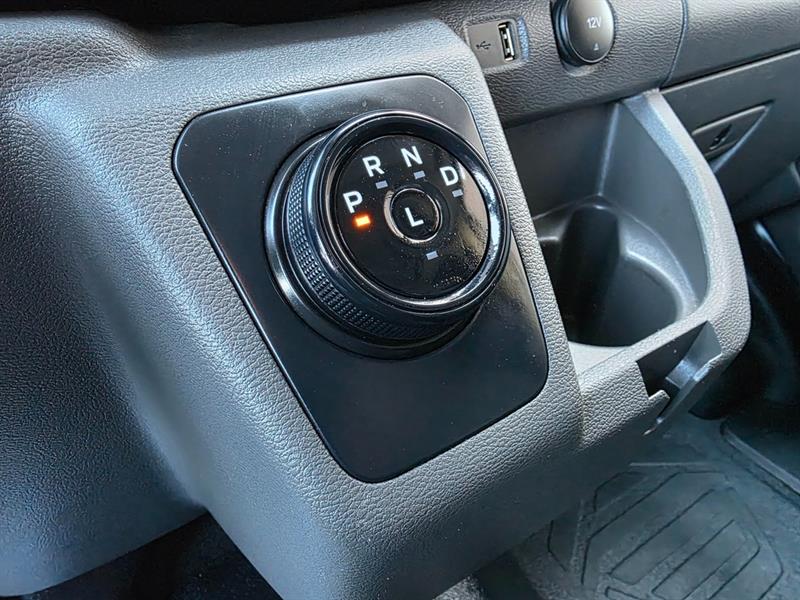 ford E-Transit-350 2023 - 27