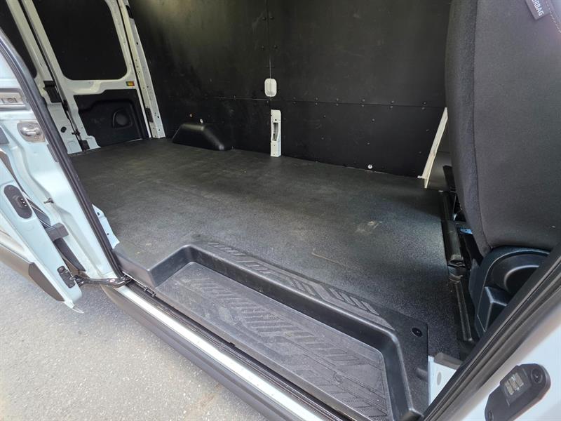 ford E-Transit-350 2023 - 18