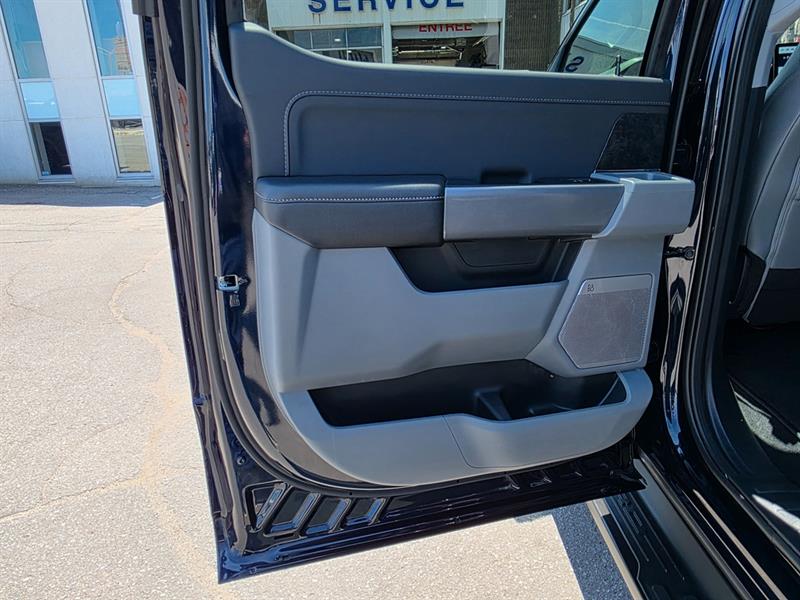 ford F-150 Lightning 2025 - 23