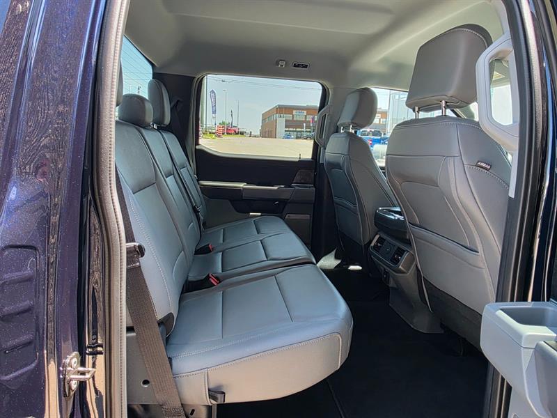 ford F-150 Lightning 2025 - 28
