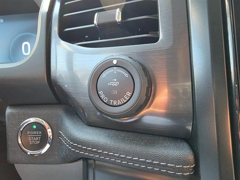 ford F-150 Lightning 2025 - 42