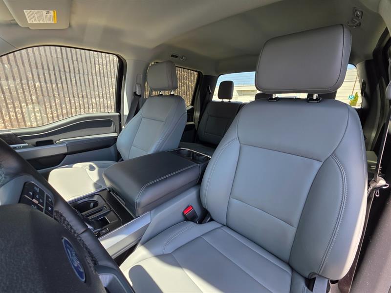 ford F-150 Lightning 2025 - 46