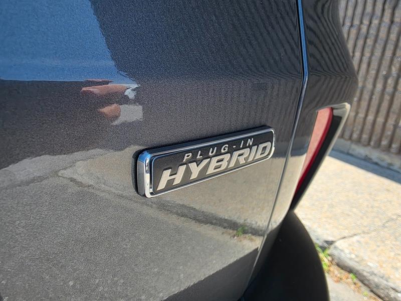 ford Escape Plug-In Hybrid 2024 - 25