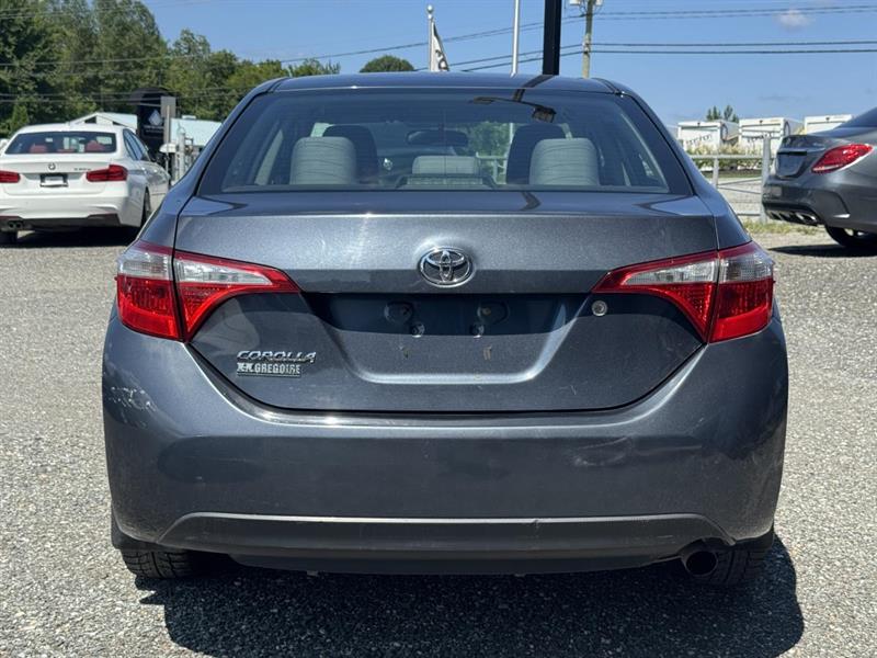 toyota Corolla 2016 - 6
