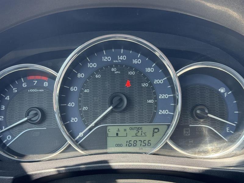 toyota Corolla 2016 - 24