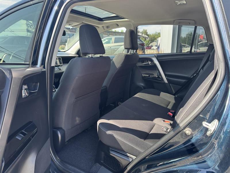 toyota RAV4 2018 - 26