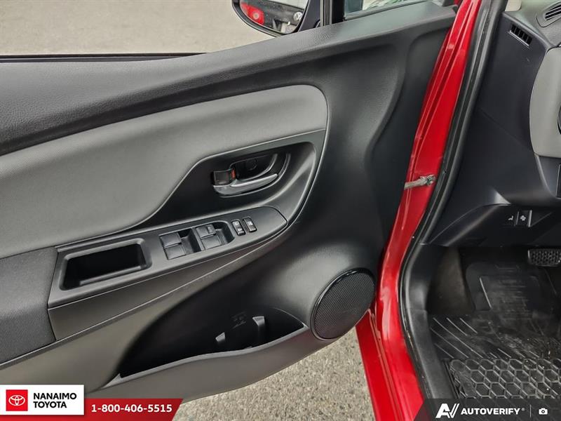 toyota Yaris Hatchback 2017 - 17