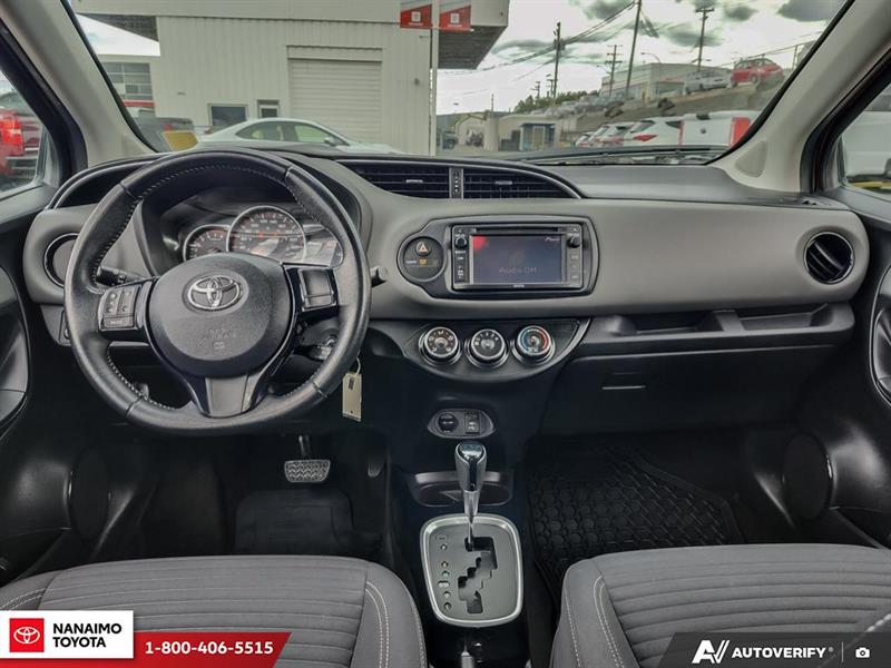 toyota Yaris Hatchback 2017 - 24