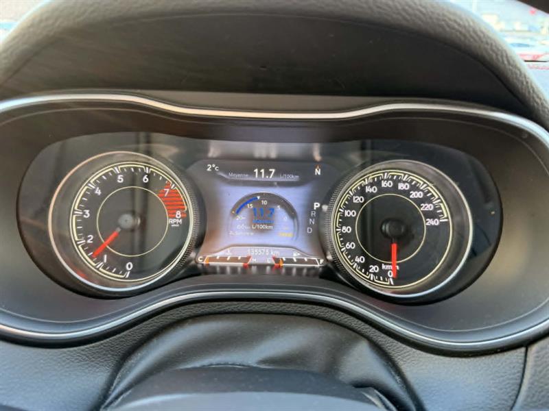 jeep Cherokee 2020 - 12