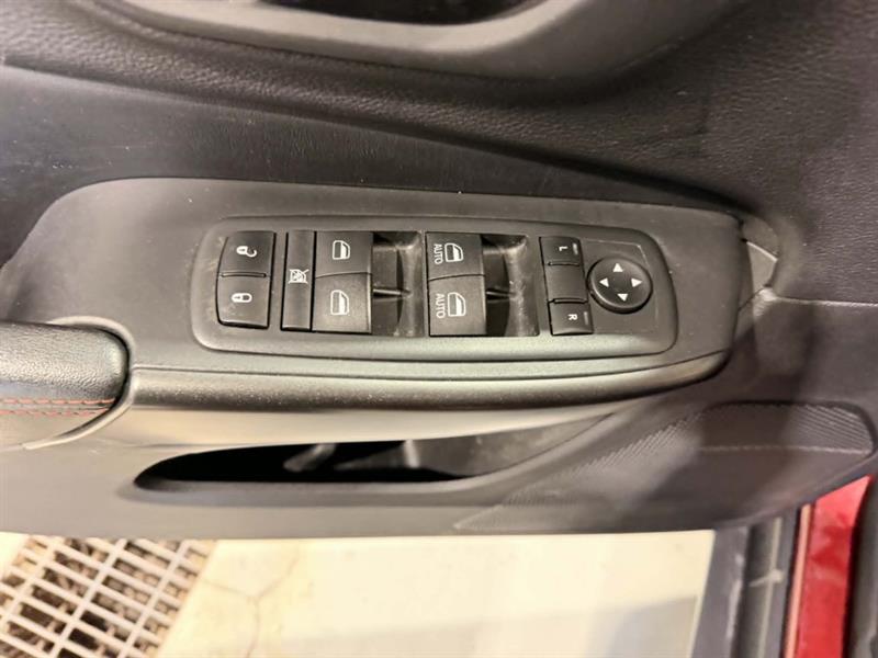 jeep Cherokee 2020 - 16