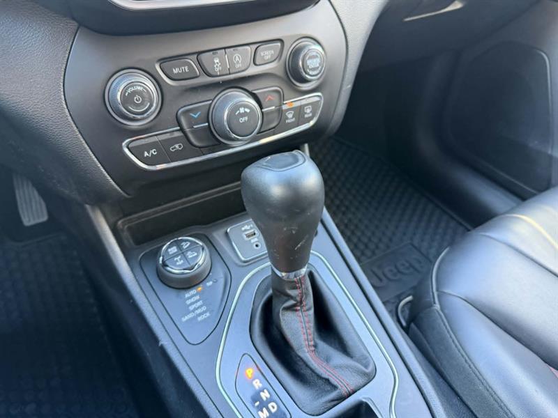jeep Cherokee 2020 - 19