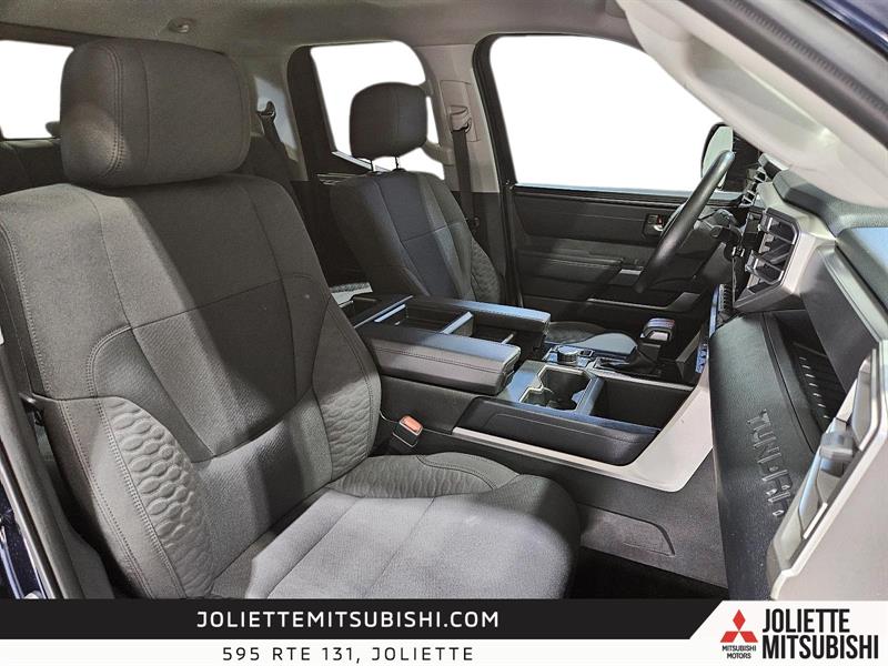 toyota Tundra 2023 - 26