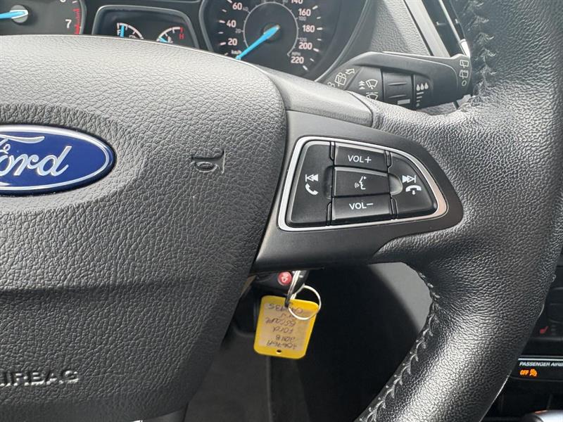 ford Escape 2018 - 17