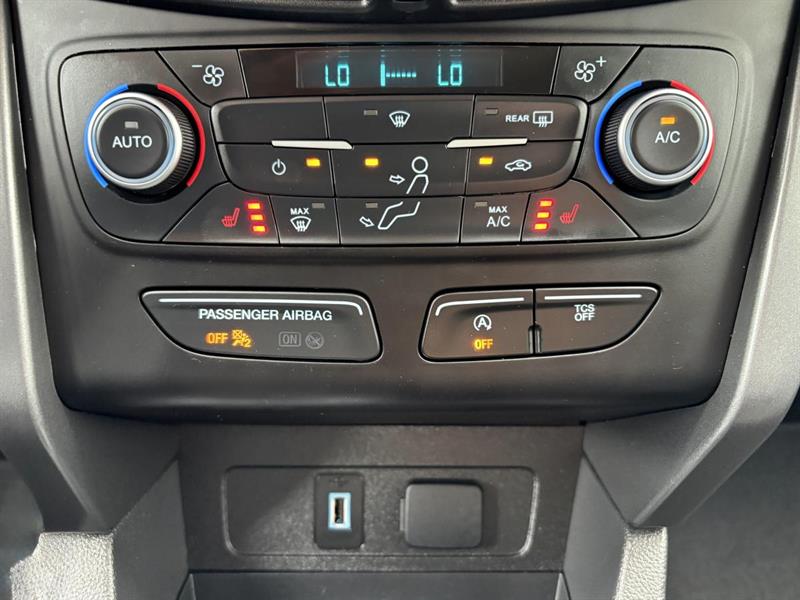 ford Escape 2018 - 21