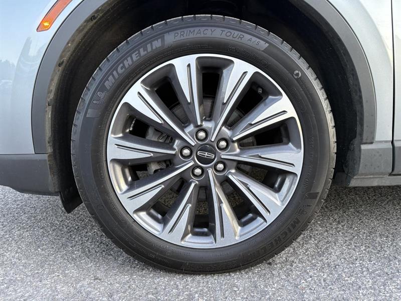 lincoln Corsair 2021 - 9
