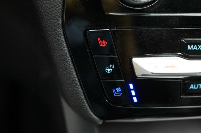 ford Explorer 2022 - 14