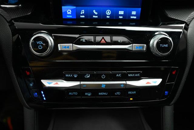 ford Explorer 2022 - 19
