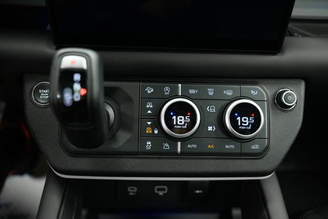 land rover Defender 2024 - 15