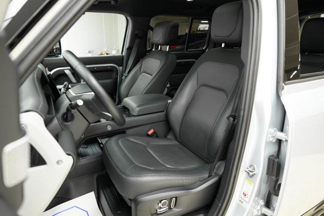 land rover Defender 2024 - 24