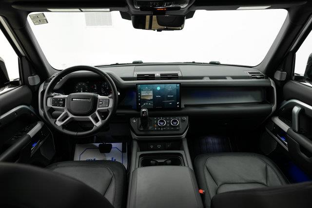 land rover Defender 2024 - 28