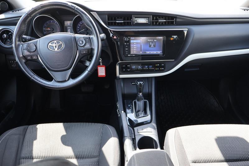 toyota Corolla iM 2017 - 9