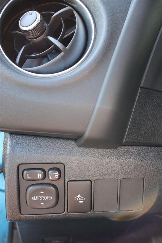 toyota Corolla iM 2017 - 17