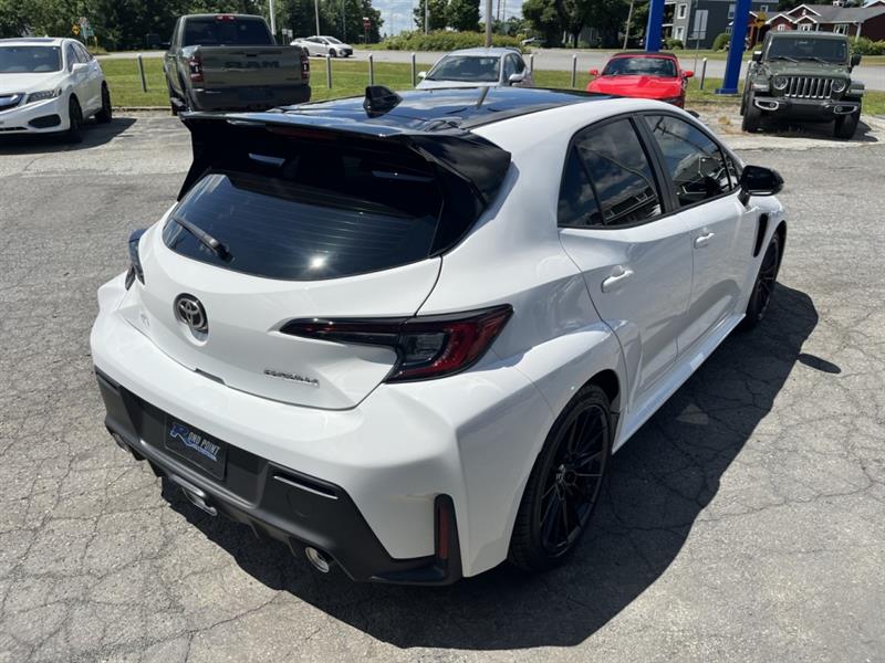 toyota GR Corolla 2024 - 40