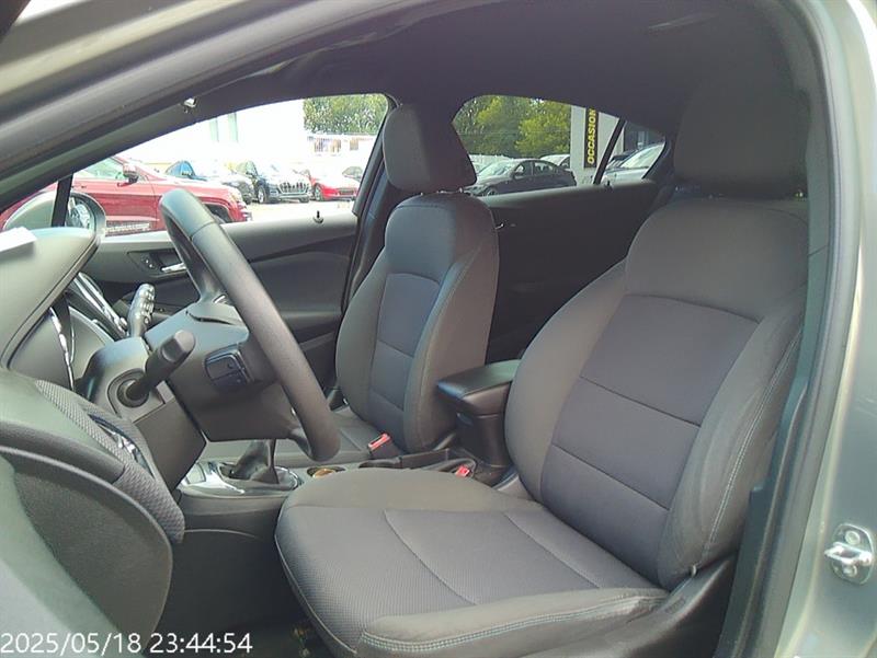 chevrolet Cruze 2017 - 16