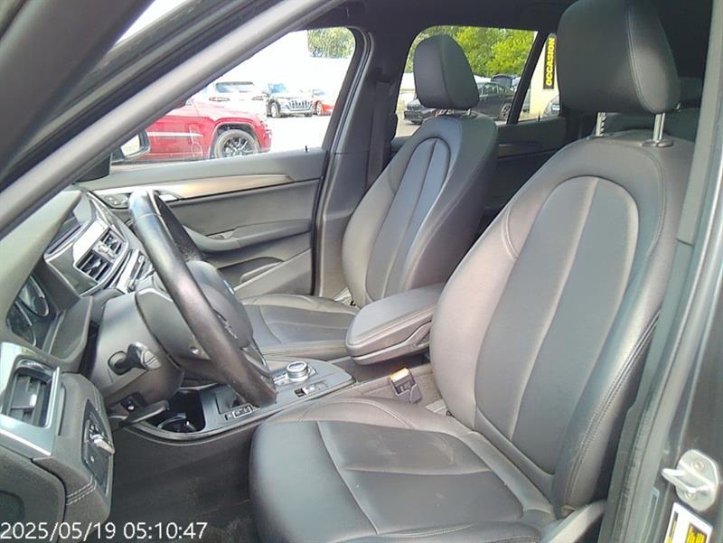 bmw X1 2020 - 16