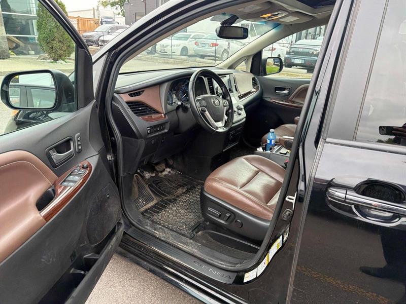 toyota Sienna 2017 - 6