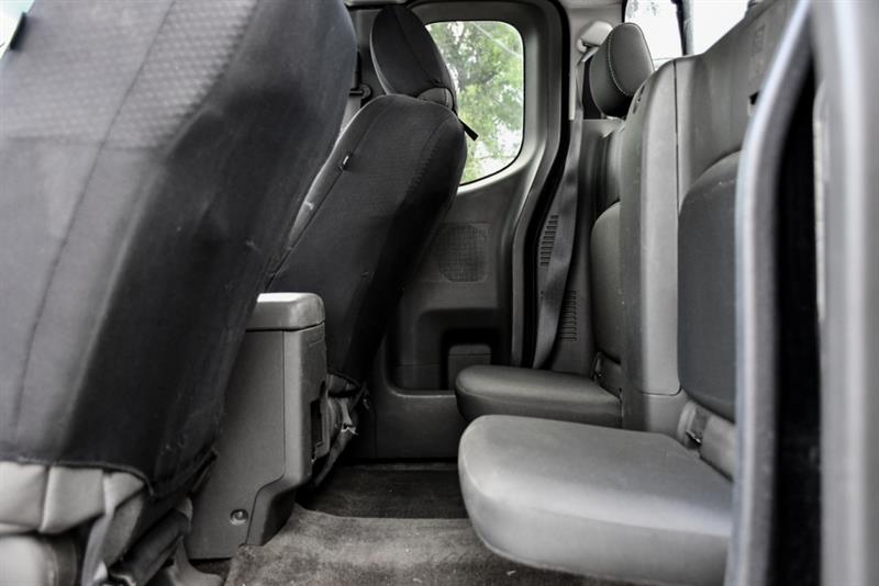 nissan Frontier 2018 - 13