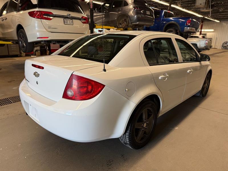chevrolet Cobalt 2010 - 4