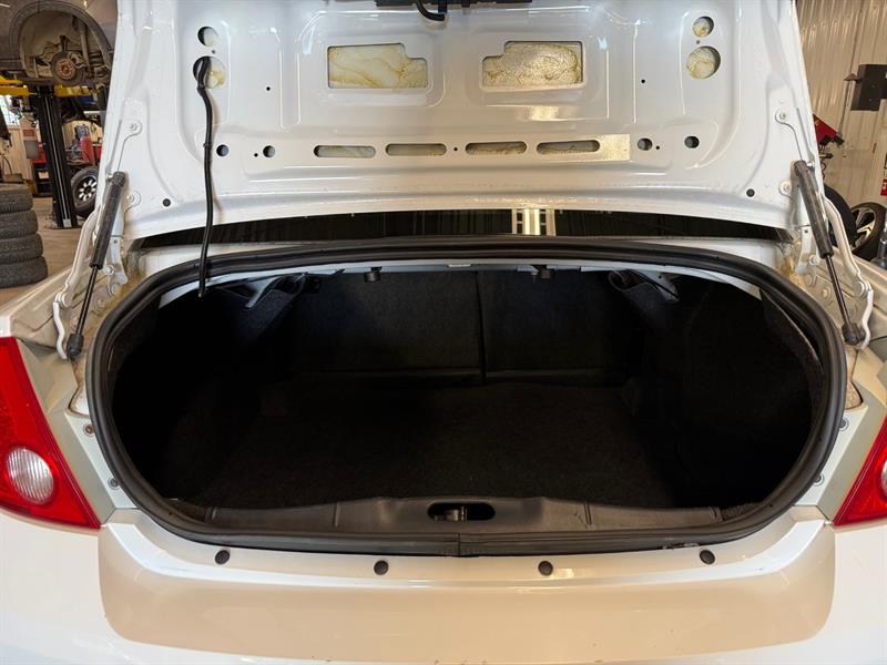 chevrolet Cobalt 2010 - 30