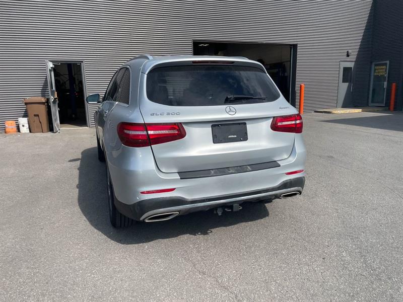 mercedes-benz GLC 2019 - 8