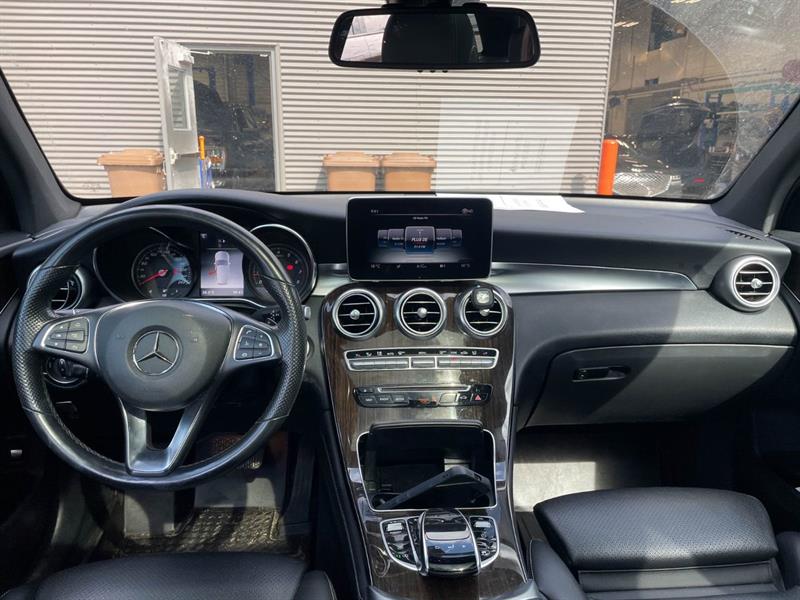 mercedes-benz GLC 2019 - 13