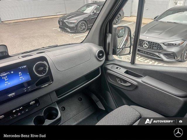 mercedes-benz Sprinter fourgonnette d'équipe 2026 - 11