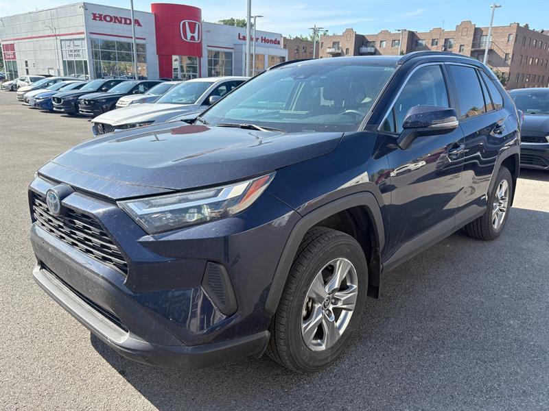 toyota RAV4 2024