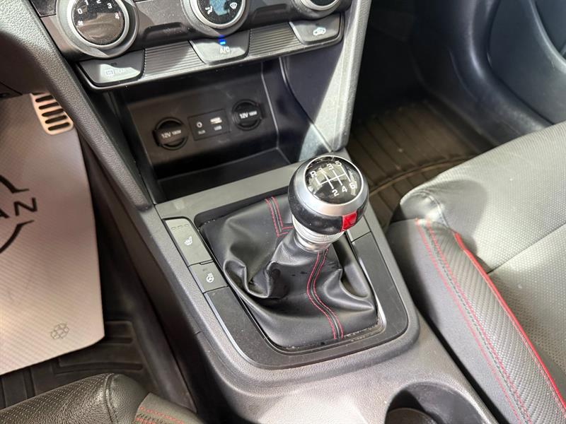 hyundai Elantra 2019 - 29