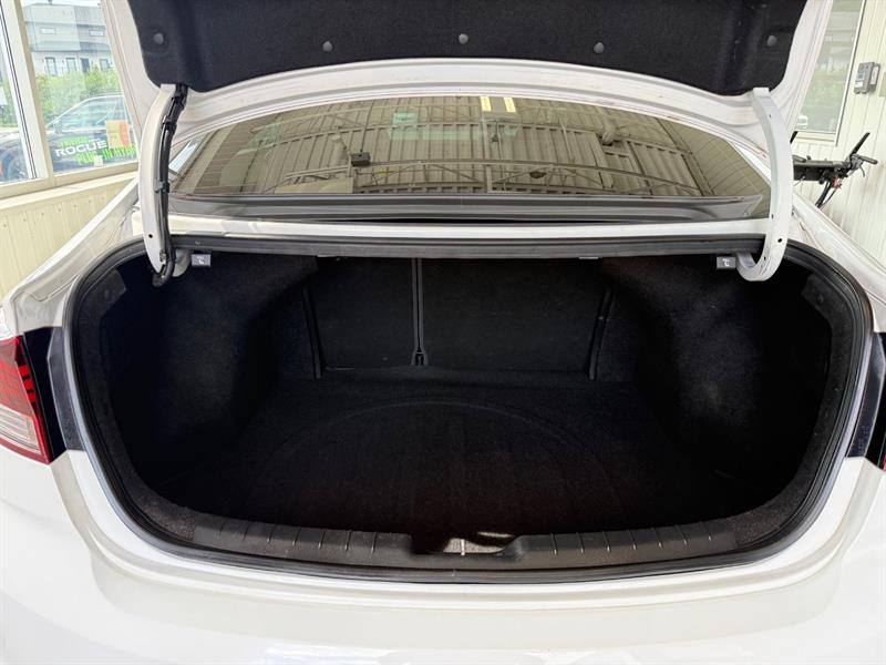 hyundai Elantra 2019 - 36