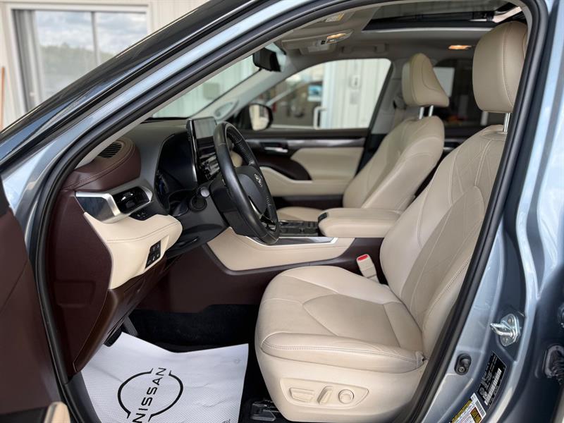 toyota Highlander 2021 - 19