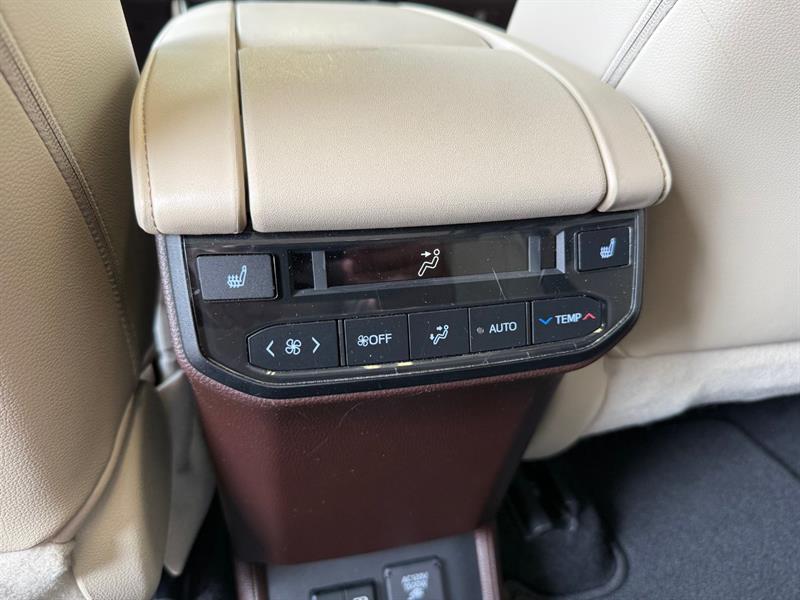 toyota Highlander 2021 - 44