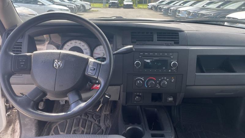 dodge Dakota 2010 - 6