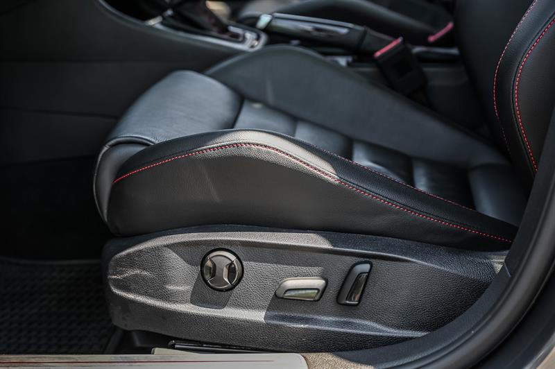volkswagen Golf GTI 2018 - 17