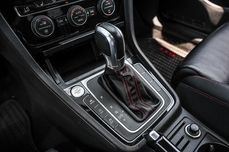 volkswagen Golf GTI 2018 - 20