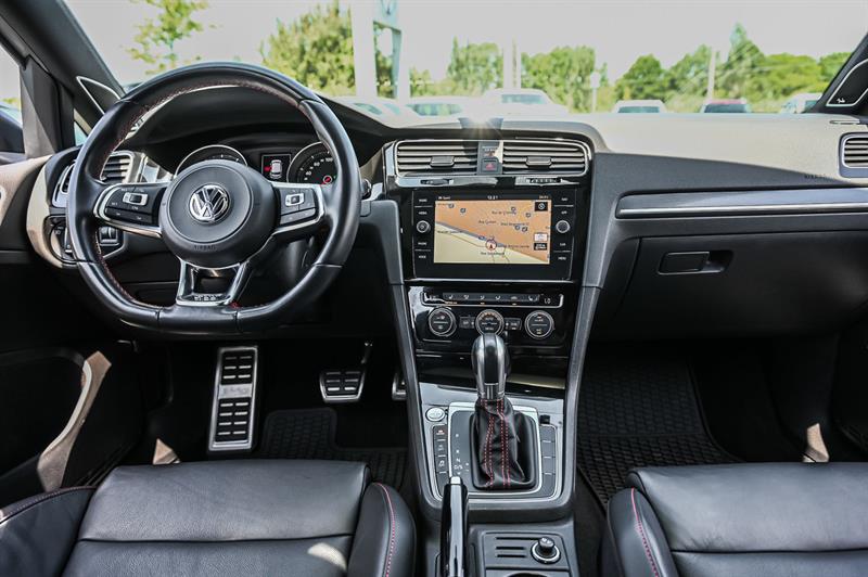 volkswagen Golf GTI 2018 - 26